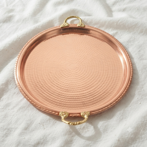 Grand plateau de service rond en laiton avec poignées, plateau décoratif martelé pour la décoration de la maison, la restauration, la vaisselle de table, vente en gros - Product Image 2