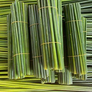 100% Pailles en bois écologiques naturelles Accessoires de boisson en paille d'herbe du Vietnam pour le marché suédois - Product Image 1