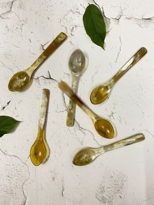 Ensemble d'ustensiles de cuisine en corne de buffle faits à la main de haute qualité, cuillère et fourchette de service en corne de vache polie pour salade, à prix abordable - Product Image 3