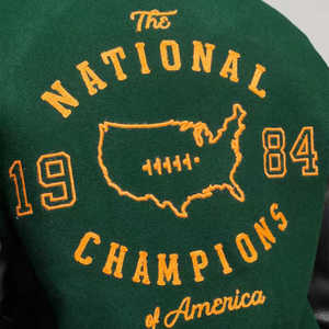 แจ็คเก็ตเบสบอล Letterman สตรีทแวร์ปักโลโก้ตามสั่งแบบใหม่มาแรง ขายดี แจ็คเก็ต Varsity ปักลาย Chenille แบบครอป - Product Image 5