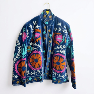 Chaqueta Suzani de Diseño Abstracto para Mujer, Bordada a Mano, de Algodón y Terciopelo, Estilo Étnico Moderno, Boho Chic, Prenda Exterior de Lujo, Túnica Artesanal - Product Image 1