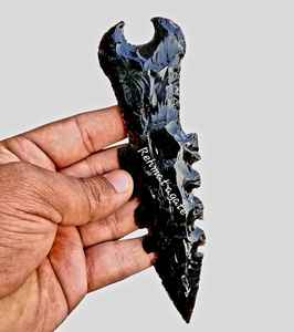 Puntas de flecha de vidrio hechas a mano, colección de lunas crecientes de vidrio, cuchillas rituales, piezas de arte semipreciosas - Product Image 2