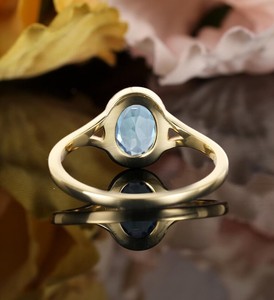 Bague Alexandrite en Argent Sterling 925, Bague de Fiançailles de Luxe, Pierre Précieuse à Changement de Couleur, Bijou de Mariée Vintage, Cadeau pour Femme, Idéal pour les Fêtes - Product Image 4