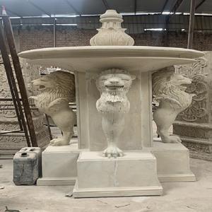 Belle fontaine sur le thème du lion pour la décoration extérieure - Product Image 1