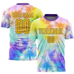 Conjunto de Camiseta de Fútbol Personalizada con Estampado Tie Dye, Sublimada, de Secado Rápido, 100% Poliéster, para Hombre Adulto, Manga Corta, Cuello en V, con Nombre de Equipo y Marca - Product Image 4