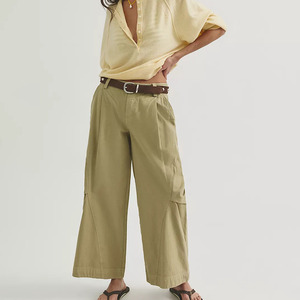 Suéter de Punto de Alta Calidad para Mujer, Cuello en V, Manga Farol, Color Amarillo Sólido, Botones al Frente, Estilo Minimalista, para Otoño - Product Image 3