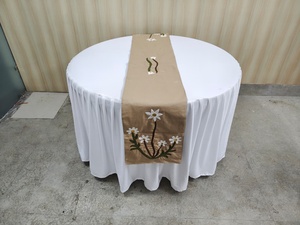 Meilleures ventes : Chemin de table en macramé pour la décoration intérieure, la décoration de table à manger et l'aménagement de restaurants, disponible à la vente en gros - Product Image 6