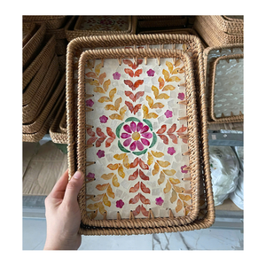 Plateau en rotin artisanal de luxe avec incrustation de nacre - Product Image 3