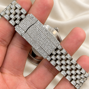 Montre de luxe en quartz Raj Gems, bracelet en acier inoxydable, lunette pavée arc-en-ciel, cadran à chiffres romains, 40 mm, unisexe - Product Image 4