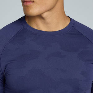 T-shirt de fitness à motif camouflage uni, coupe ajustée, sublimation, 95% polyester 5% élasthanne, extensible dans les quatre sens, fabrication OEM - Product Image 6