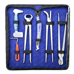 Venta al por mayor Kit de herramientas Farrier Recortar Hoof Knife Sharpe Blade Mango azul Hoof Nipper 13 "Nail Clincher & Clench Cutter - Product Image 1