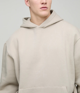 Hoodie personnalisé à épaules tombantes, coupe oversize, effet délavé soleil et usé, sérigraphie, beige, coupe courte - Product Image 3