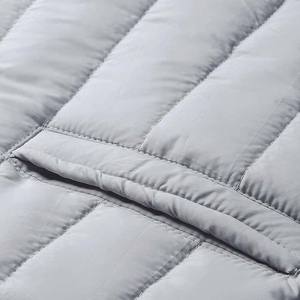 Chaleco Acolchado para Hombre con Cierre de Cremallera, Color Personalizado, Hecho de Poliéster, con Diseño y Marca Personalizados, Servicio OEM, Chaquetas para Hombre, Superventas - Product Image 5