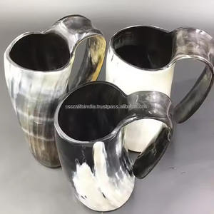 Taza para beber de cuerno hecha a mano de alta calidad para maceta, molde para velas, contenedor de utensilios disponible para la venta - Product Image 1