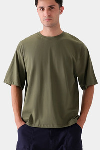 T-shirt Homme Oversize en Coton Lourd Personnalisable, Coupe Ample, Épaules Tombantes, Vert Olive Uni, Vente en Gros - Product Image 2