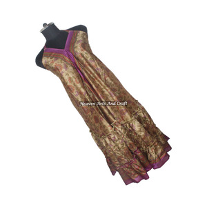 Nuevo fabricante y mayorista bohemio de ropa femenina, sari indio vintage de seda, vestido largo con cuello en V, elegante vestido de noche para damas. - Product Image 1