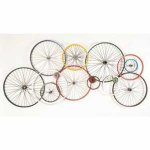 Arte de Pared de Metal con Rueda de Bicicleta Vintage Industrial, Collage de Llantas de Bicicleta Retro Multicolor para Decoración de Cafeterías, Bares y Hogares Estilo Loft - Product Image 1