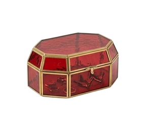 Caja de Joyería de Vidrio Rojo de Lujo con Detalles en Oro, Diseño Exquisito Hecho a Mano, Forma Octogonal, Caja de Joyería de Latón - Product Image 1