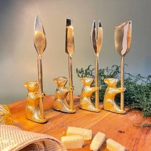 Ensemble de 3 couteaux à fromage avec planche en bois, ustensiles en métal satiné, couverts minimalistes, couteau à fromage avec manche en bois - Product Image 5