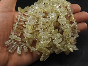 Scapolite Naturelle Polie Brute en Bâtonnet, Pierre de Guérison Cristalline Jaune, Pierre Brute Non Taillée, 12 Pouces, 10-20MM de Longueur, Vente en Gros - Product Image 5