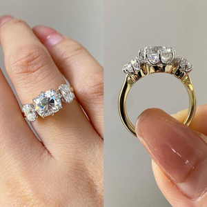 Anillo de compromiso de oro amarillo con dos piedras de circonita cúbica blanca talla baguette, anillo de aniversario para ella, anillo solitario Toi Et Moi de oro macizo de 10K - Product Image 5