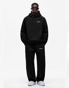 Ensemble survêtement homme noir uni avec logo personnalisé, sweat à capuche et pantalon de jogging assorti, OEM ODM, vente en gros de vêtements - Product Image 1