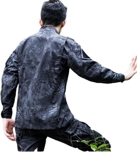 Vêtements d'aventure légers professionnels de camouflage pour la chasse et la randonnée en plein air, fabrication haut de gamme, production en gros - Product Image 6