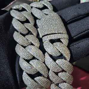 Collar de Cadena Cubana Iced Out con Diamantes Grandes, Cadena Hip Hop de Lujo, Joyería de Declaración para Raperos - Product Image 3