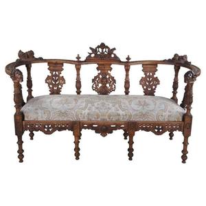 Sofá antiguo victoriano neorenacentista de madera tallada - Product Image 1