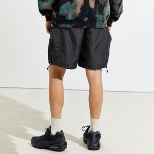 Pantalones Cortos de Entrenamiento para Maratón Ultraligeros Outfitize para Hombre, Diseño con Aberturas Laterales, Máxima Movilidad y Rendimiento - Product Image 4