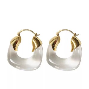 Pendientes de Resina Hechos a Mano, Forma Personalizada, Acabado de Alto Brillo, Pendientes de Resina - Product Image 1