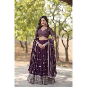 Lentejuelas de imitación florecientes para mujer e hilo bordado Lehenga Choli con conjunto Dupatta - Product Image 4