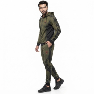 Ensemble d'entraînement de haute qualité, polyvalent, pour hommes, imprimé, confort premium, tissu durable pour la pratique sportive, les voyages, OEM - Product Image 3