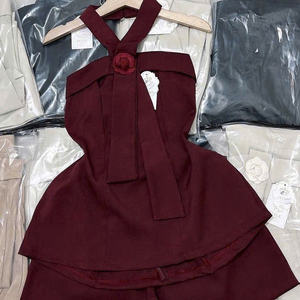 ชุดเซ็ตสองชิ้นผ้าฝ้ายสำหรับผู้หญิงใส่สบายๆช่วงฤดูร้อน ทรงเข้ารูป  รักษ์โลก ซักได้ บรรจุภัณฑ์แบบกำหนดเอง ผลิตในเวียดนาม - Product Image 3