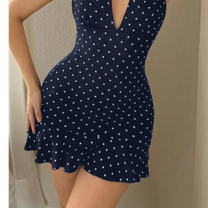 Mini-robe bleu marine à pois pour femme avec col licou, liens à nouer dans le dos et ourlet à volants – Robe d'été décontractée et ajustée pour les fêtes - Product Image 3
