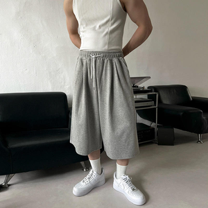 Shorts de sport pour hommes avec logo personnalisé, séchage rapide, pour la gym, l'entraînement et le fitness - Product Image 1