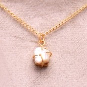 Collar con Colgante de Perla Barroca de Madreperla para Niños, Plata de Ley 925, Chapado en Oro de 14K, Perla Natural, Joyería Étnica Hecha a Mano - Product Image 2