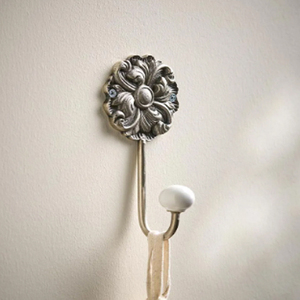 Crochets muraux en aluminium moulé nickelé, crochet mural vintage en métal à motif floral avec finition antirouille, crochet simple pour serviette - Product Image 2