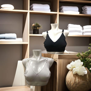 Soutien-gorge élégant pour femmes multicolore rembourré et non rembourré avec bretelles réglables toutes tailles soutien-gorge confort ultime d'Inde - Product Image 3