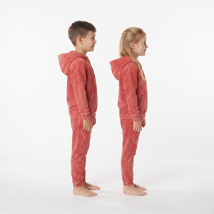 Conjunto de Sudadera con Capucha y Pantalones Deportivos de Algodón para Niños, Lavado Ácido, Color Rojo Sólido, Cierre de Media Cremallera, Traje Deportivo Unisex, Corte Regular - Product Image 4