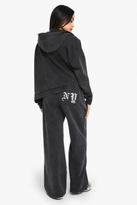 Nouveaux Joggers Droits Femme Hiver Personnalisés en Molleton Bouclette 100% Coton Doux avec Broderie NY et Cordon de Serrage, Couleur Charbon - Product Image 4