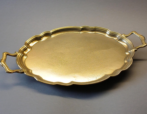 Amazing Premium Quality Sturdy Finished Metal Golden Tray for <b>Home</b> and Kitchen Fancy Decorative Handicraft Serving Tray - Product Image 2