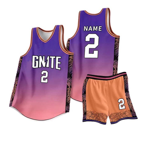 Conjunto de Uniforme de Baloncesto Personalizado con Degradado Verde y Blanco, Impresión Sublimada, Camiseta sin Mangas y Pantalones Cortos de Poliéster que Absorben la Humedad, Unisex para Adultos - Product Image 4