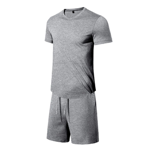 Ensemble de survêtement décontracté vintage pour homme de marque personnalisée, anti-plis, tricoté, avec haut à motif léopard et short - Product Image 3