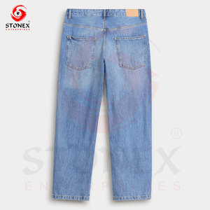 Jean en denim bleu clair coupe droite pour homme, classique, cinq poches, décontracté, en coton délavé, vente en gros personnalisée - Product Image 6