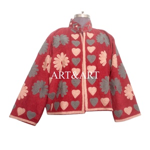 Chaqueta Acolchada Bordada de Algodón para Invierno, Ropa de Playa para Mujer, Estilo Festivo, Regalo Único para Ella, Borde Libre - Product Image 2