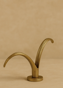 Support de bougie conique moderne en métal doré, décoratif, sculptural, pour table, décoration intérieure, centre de table de salle à manger, accent décoratif - Product Image 4