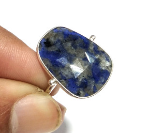 Bague Statement en Lapis-Lazuli Bleu Naturel, Faite à la Main en Argent Sterling 925, Bijou Unique, Bague Cocktail Style Bohème Ovale - Product Image 1