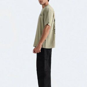 T-shirt vintage à épaules tombantes avec imprimé graphique - Streetwear rétro des années 90 - T-shirt en coton surdimensionné à imprimé géométrique brutaliste - Product Image 3