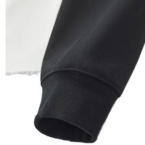 Sweat-shirt à capuche oversize respirant avec technique de gonflage, impression numérique, motif dessin animé automne, col rond - Product Image 2